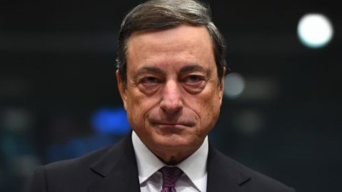 ECB が Qe を開始: 60 年 2016 月まで月額 XNUMX 億ドル