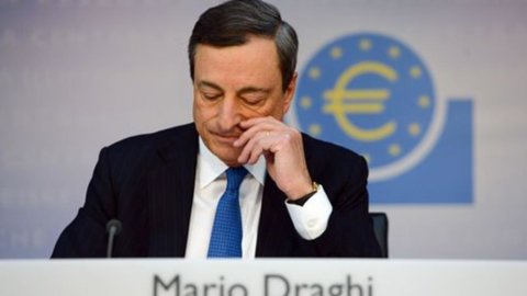 Draghi non scalda i mercati, Wall Street cala, export Cina crolla