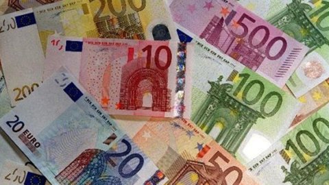 Spread oltre 190 punti, dopo Le Pen