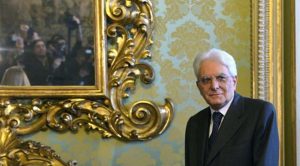 Il presidente della Repubblica Sergio Mattarella si prepara a sciogliere le Camere