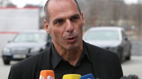 “Incontri fruttuosi” di Varoufakis con Draghi e di Tsipras con Juncker