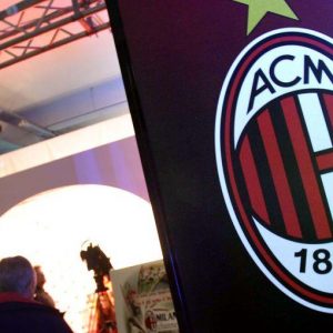 Milan: cinese Wang Jianlin vuole il 30% del club rossonero