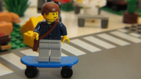 Lego: выручка +13% в 2014 г.