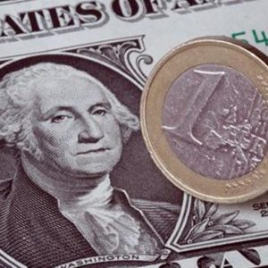 Borghi (Lega) straparla e l’euro cade ai minimi da agosto