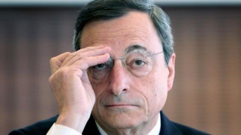 Qe-ul lui Draghi funcționează, dolarul avansează, Fed pregătește întoarcerea ratelor