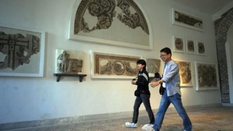 Tunisia, 22 morti in attacco Isis in un museo