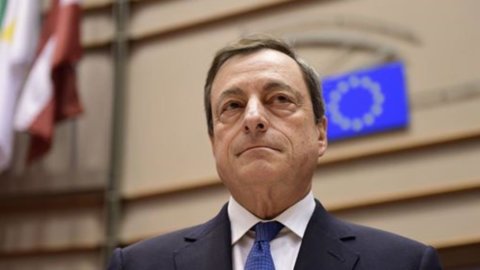 Draghi alla Camera: economia più forte, riforme necessarie