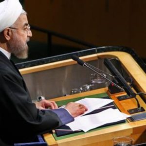 Nucleare Iran, Rohani: “Firmeremo accordo solo dopo ritiro sanzioni”