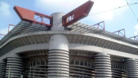 MILAN ŞAMPİYONASI – Milan-Inter, kötü derbi: gol yok ama sarı kart
