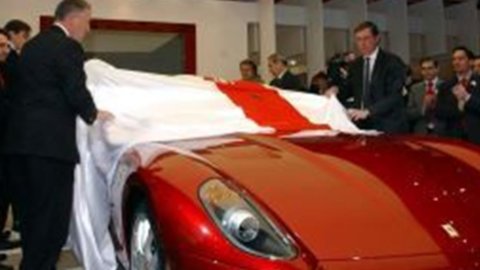 Pininfarina lepas landas di Bursa Efek: kesepakatan dengan Mahindra pada akhir bulan