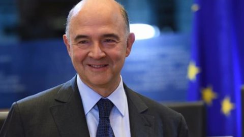 Moscovici: göçmenler ve deprem konusunda esneklik ve Renzi'ye anti-popülist destek