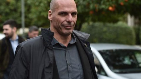 Grecia-UE, Tsipras îl slăbește pe Varoufakis