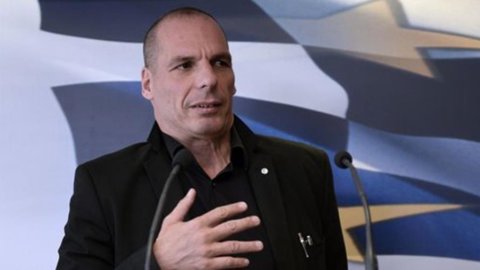 یونان، Varoufakis پر ریاست مخالف کارکنوں کا حملہ