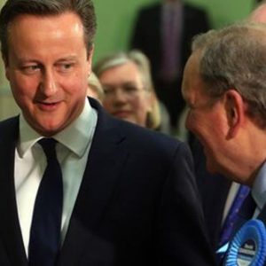 Alegeri din Marea Britanie: conservatorii lui Cameron înainte. Exploata scoțiană: fii cu ochii pe liră