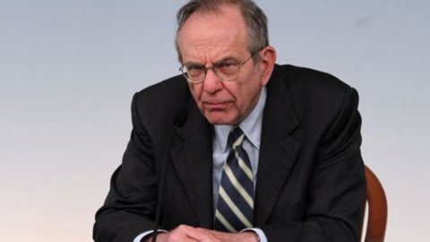 Padoan: “Pil oltre le attese, siamo alla svolta”