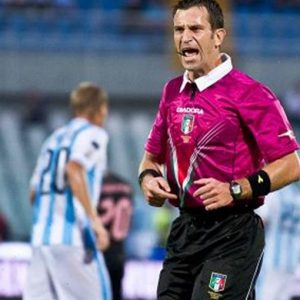 KEJUARAAN MILAN - Inter melakukan harakiri dengan Juve dan Milan pergi ke Sassuolo