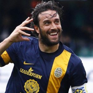 CAMPIONATO SERIE A – La Juve pareggia a Verona ma è l’ex Toni il re dei bomber