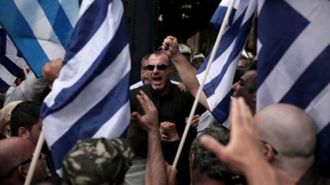 یونان نے آئی ایم ایف کو ادائیگی ماہ کے آخر تک ملتوی کر دی۔ یورو اور بنڈ پیچھے ہٹ رہے ہیں۔