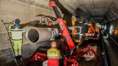 Gottardo, si inaugura oggi il tunnel più lungo del mondo