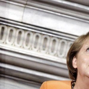 Alarm Jerman atas Grexit tetapi Merkel terus maju