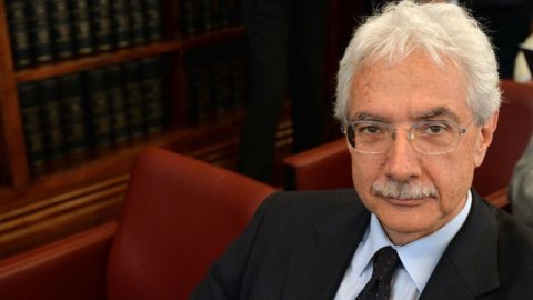 Bankitalia: “Basta vendere le obbligazioni subordinate ai risparmiatori”