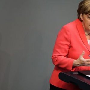 Grecia-UE, nou duel Merkel-Tsipras