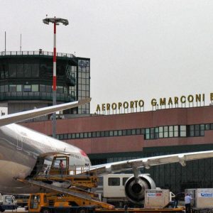 Bursa, Aeroportul Bologna crește amețitoare: +115% de la începutul lui 2017