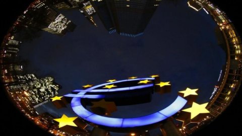 Banche, Bce: in calo sportelli e personale