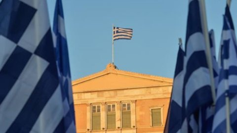ग्रीस, जनमत संग्रह: 60,9% तक नहीं चढ़ता