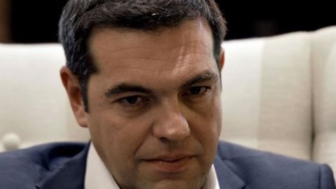 Tsipras: "Now also negotiate on the debt"
