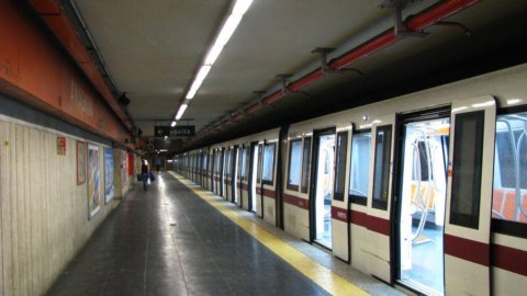 Rome, still transport chaos: "white strike" on the metro and buses stop on Friday