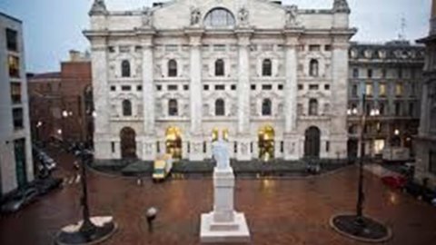 Grecia, la Borsa crede nel brindisi
