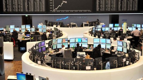 Borse: mercati europei aprono in negativo, Milano -0,2%