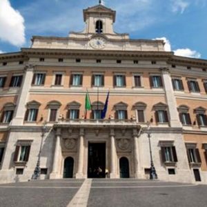 Bail-in, il Parlamento chiede di anticipare la revisione