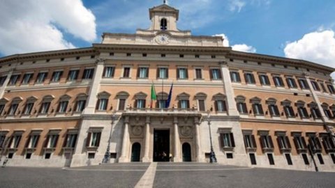 Banche, Bankitalia-Consob: audizione faccia a faccia