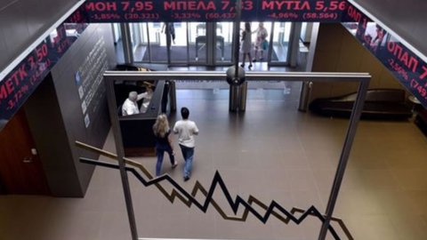 Athen: schwere Banken, der Aktienmarkt fällt wieder