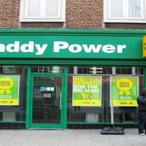 Apostas online: ok para a maxi-fusão Paddy Power-Betfair, nasce um novo gigante global