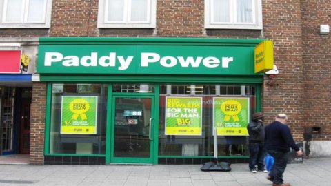 Scommesse online: ok alla maxifusione Paddy Power-Betfair, nasce un nuovo colosso mondiale