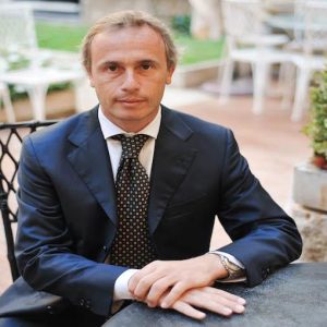 Constructorul Claudio Salini a murit: s-a prăbușit la Roma cu Porsche-ul său