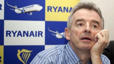 Ryanair планирует создать еще 2.250 рабочих мест в Италии