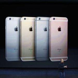 iPhone 6s și de vineri în Apple Stores: precomenzi record