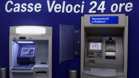 Abi: 2,4 milioni di immigrati hanno un conto in banche italiane