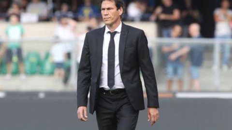 Campionato Serie A – Roma e Lazio ko: è bufera per tutt’e due