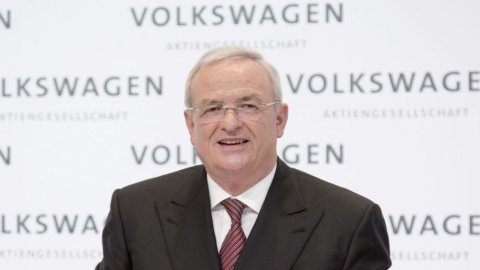 Volkswagen: si dimette l’ad Winterkorn