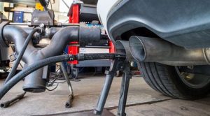 Tubo di scappamento auto
