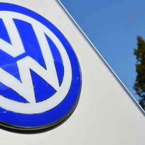 Dieselgate: Volkswagen dimezza l’utile