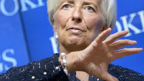 Lagarde: “Crecimiento global más débil que en 2014”