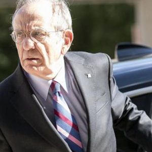 G7, Padoan: "वेब टैक्स चलता है"