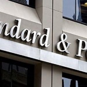 تصنيف ، تروج S&P لإيطاليا بعد 15 عامًا