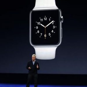 Swatch が Apple に挑戦: Bellamy が登場、モバイル決済用の時計